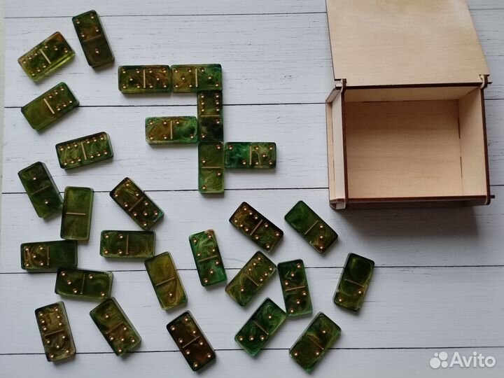 Домино ручной работы