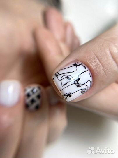 Мастер маникюра педикюра