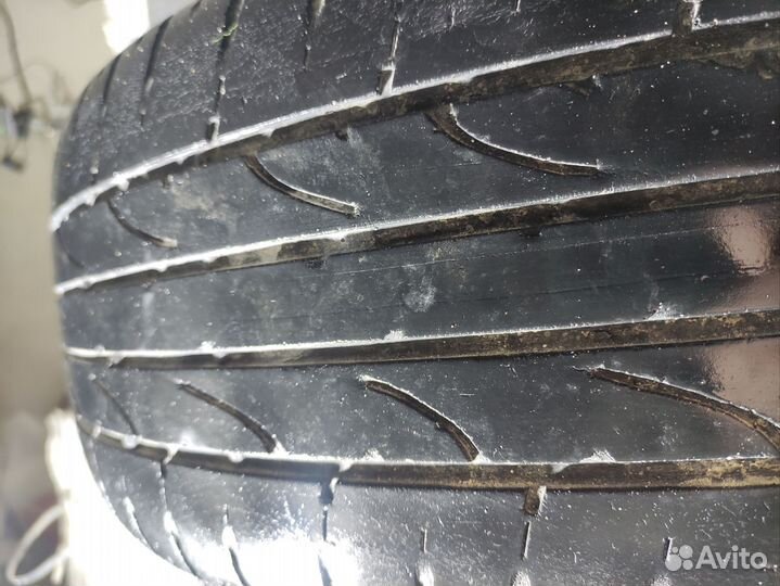 Bridgestone Dueler H/P Sport 215/60 R17 96H