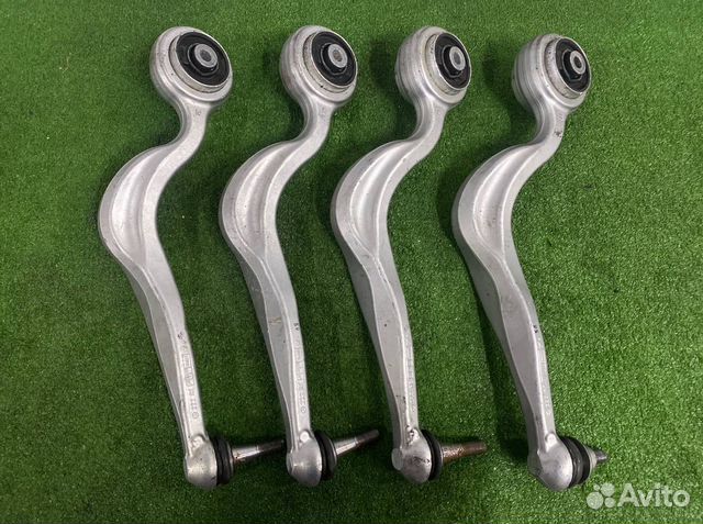 Продольный рычаг передний правый Mercedes-Benz