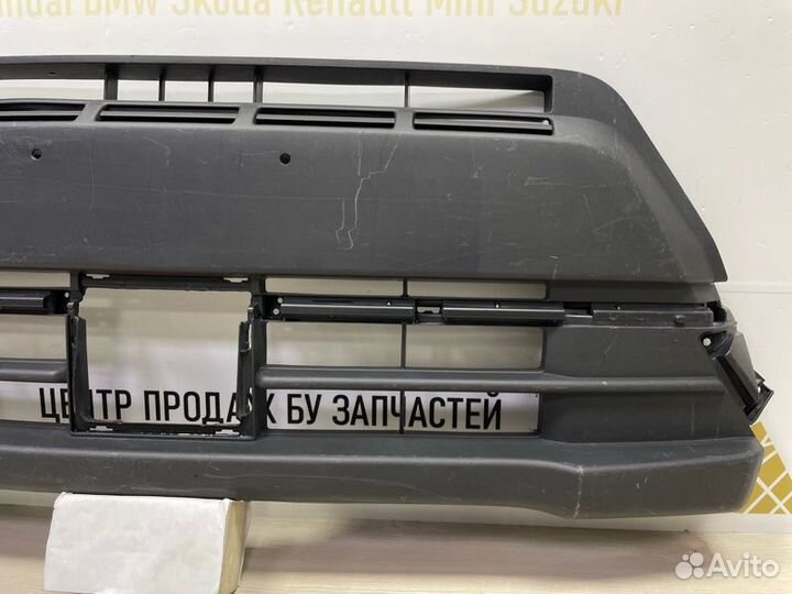 Решетка бампера передняя Suzuki Vitara 2 LY