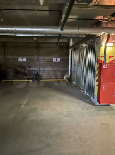 Машиноместо