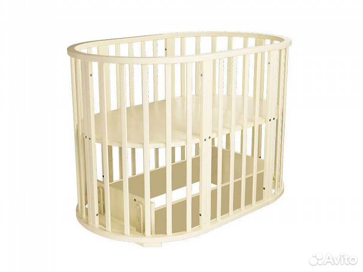 Детская кроватка с маятником