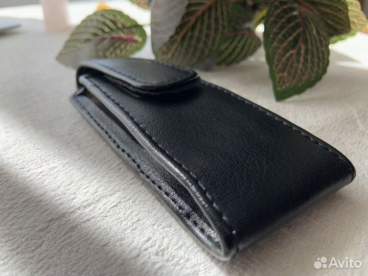 Кожаный чехол