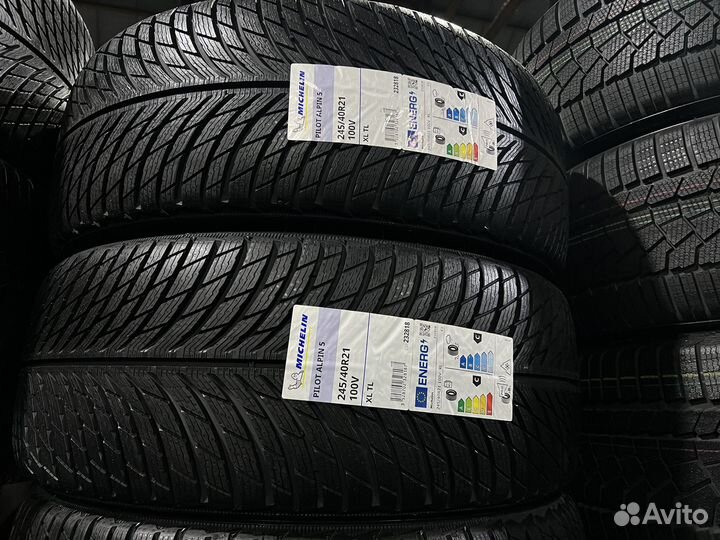 Michelin Pilot Alpin 5 245/40 R21 и 275/35 R21 103V