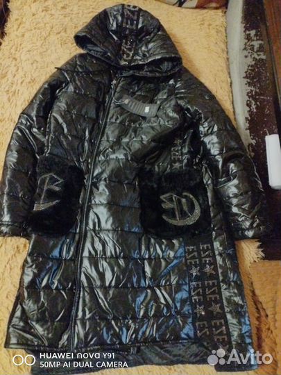 Пуховик женский длинный с капюшоном