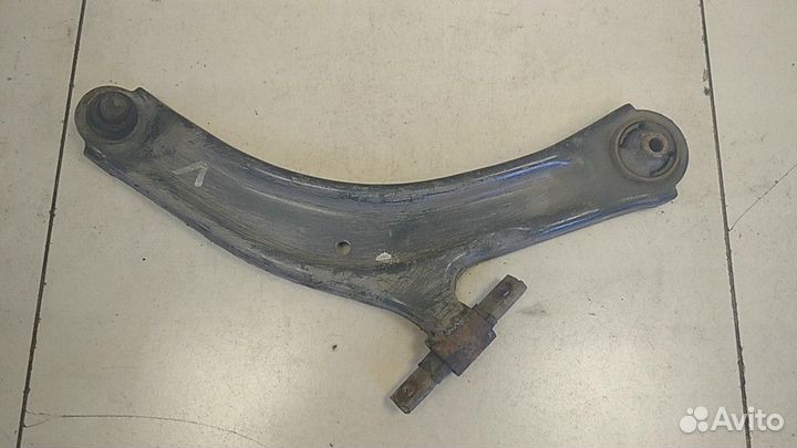 Рычаги подвески передний правый