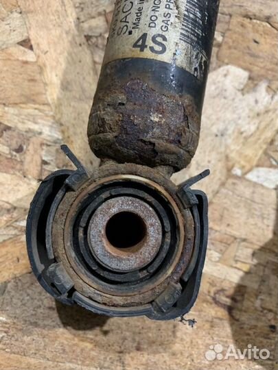 Амортизатор задний Audi A4 B8 универсал 2.0 CDN