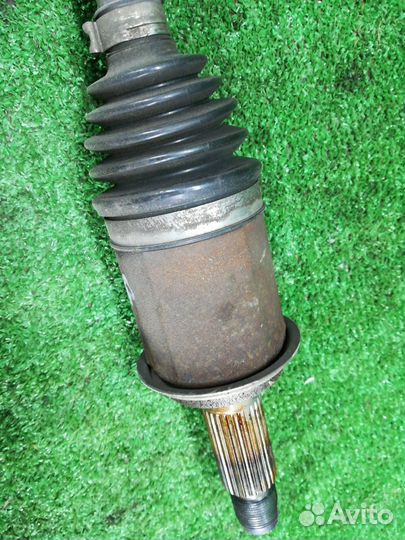 Полуось задняя (приводной вал, шрус) Honda CR-V 3