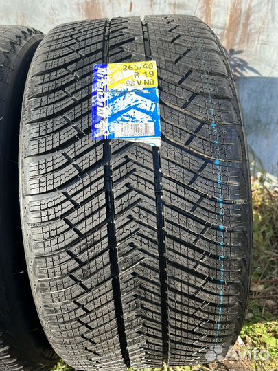 Michelin Pilot Alpin PA4 265/40 R19 98V