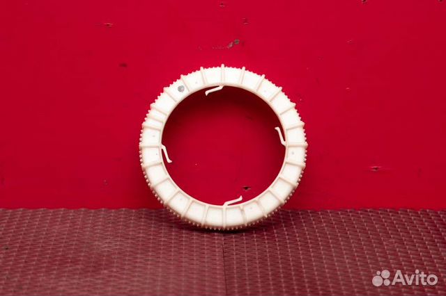 Гайка топливного насоса Toyota Land Cruiser 200