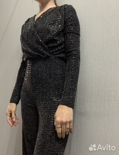 Комбинезон женский