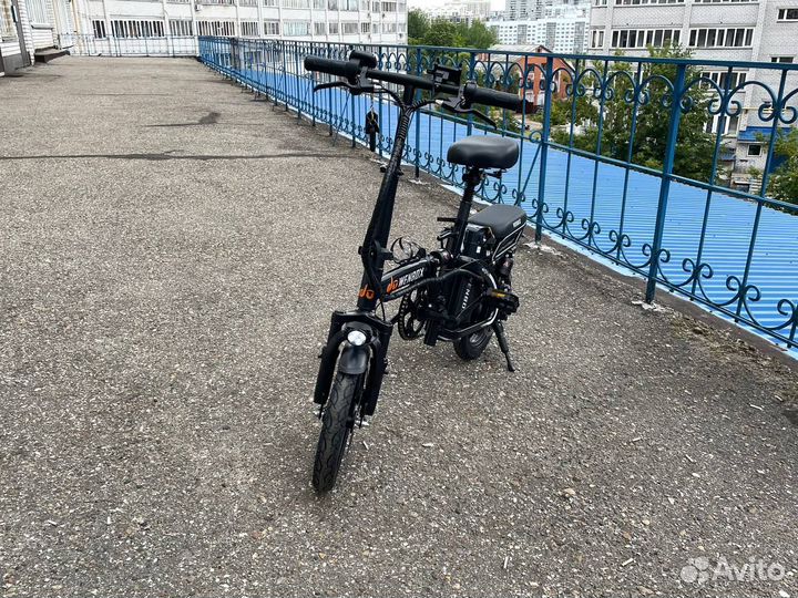 Электровелосипед Wenbox Mini, умещается в лифт