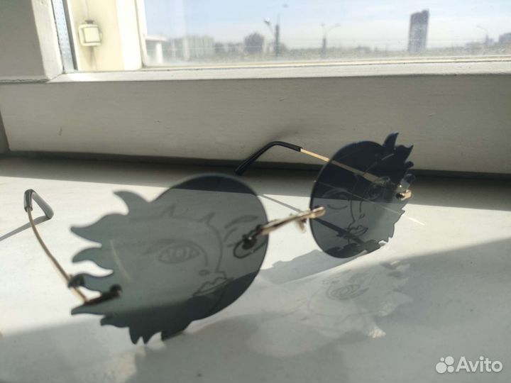 Солнцезащитные очки