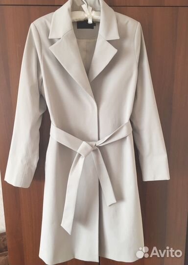 Плащ, тренч