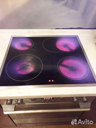 Плита электрическая стеклокерамика с духовкой