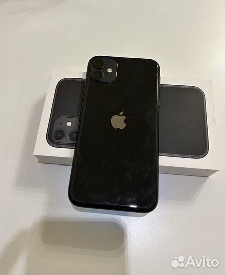iPhone 11, 64 ГБ