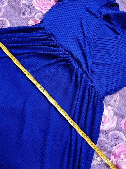 Платье красивое 54р