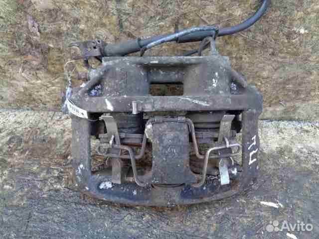 Суппорт передний левый Volkswagen Phaeton 3D