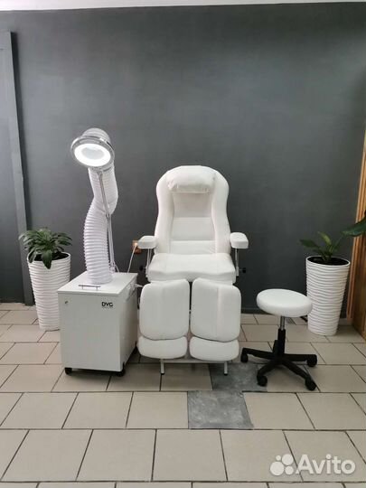 Педикюрное кресло