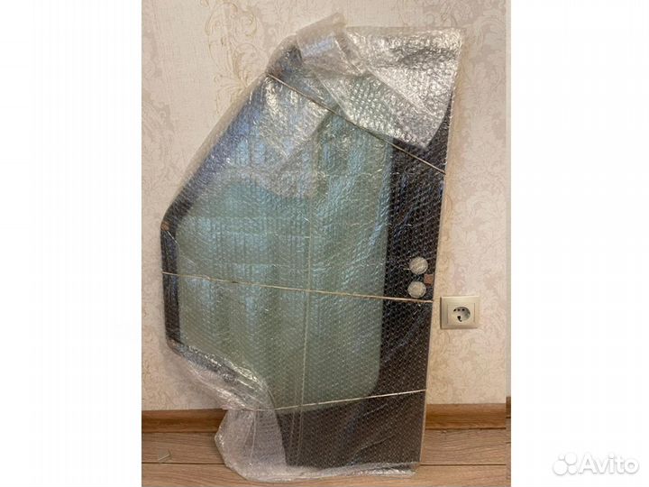 Стекло лобовое правое Ammann