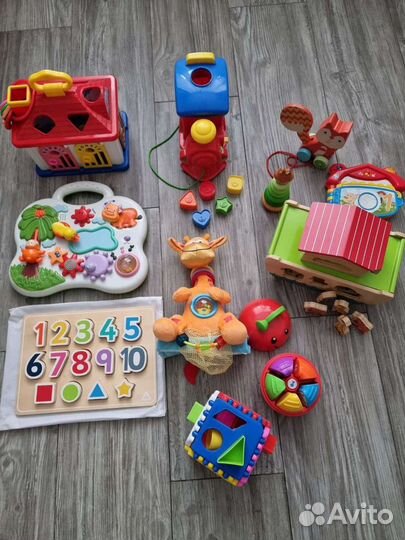 Развивающие игрушки для малышей от 0 до 2-х лет