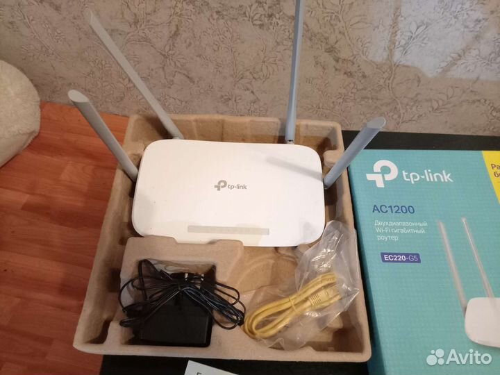 AC1200 двухдиапазонный Wi-Fi гигабитный роутер