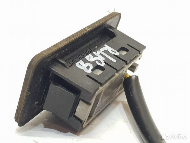 Кнопка открывания багажника Opel Mokka 2015