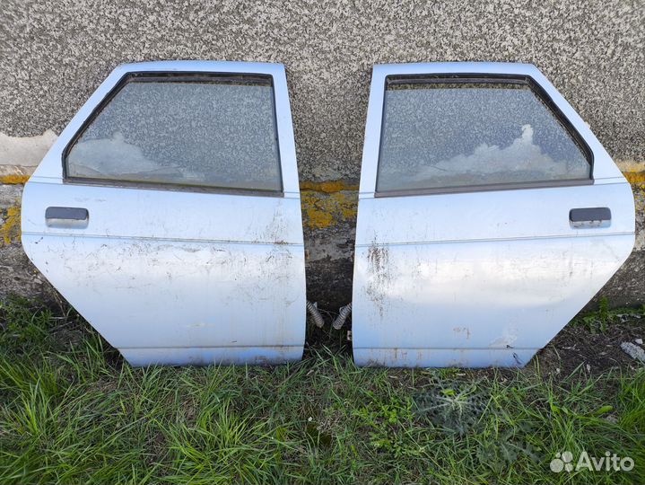 Задние двери ваз 2110