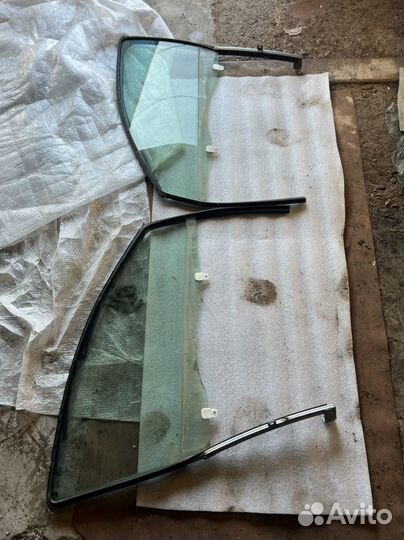 Ориг. атермальные стекла Лансер 10 отл. состояние