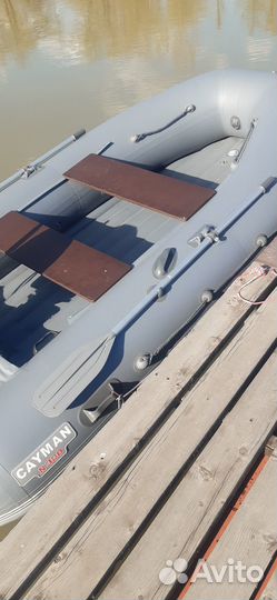 Лодка нднд, кайман N380 с мотором Гольфстрим
