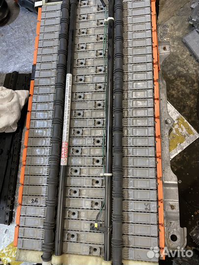 Акб приус 20