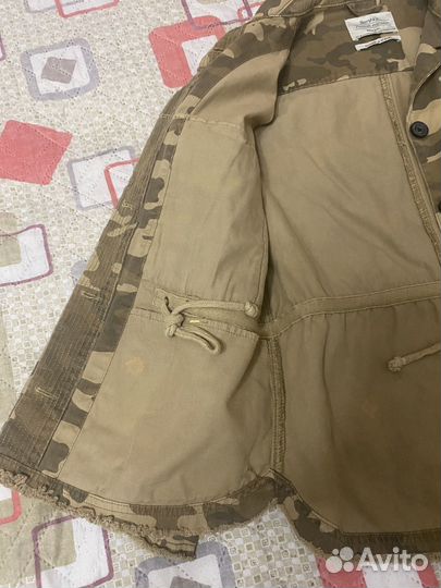 Ветровка женская оригинал,р.М.bershka