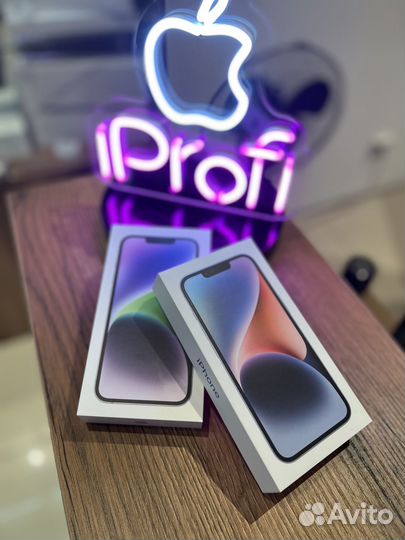 Новый iPhone 14 256Gb Starlight Айфон белый