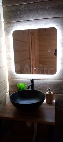 Коттедж 196 м² на участке 10 сот.