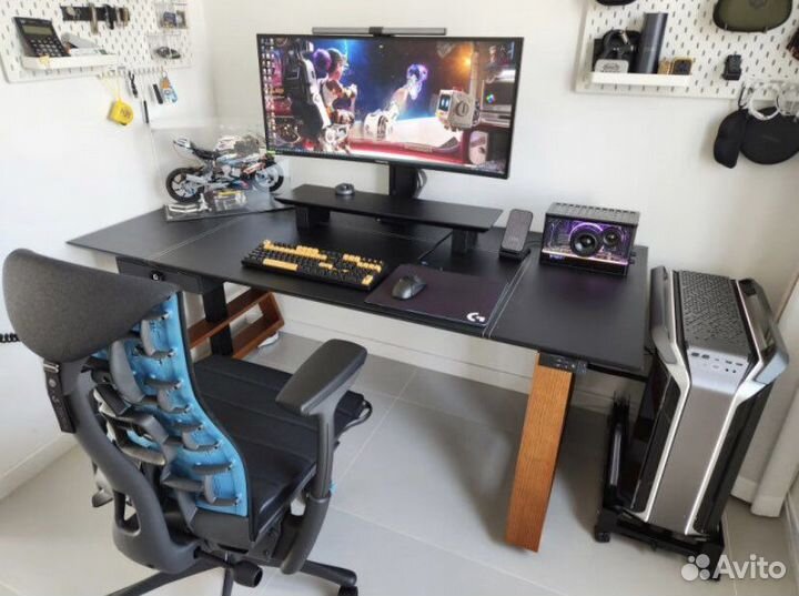 Herman Miller X Logitech G