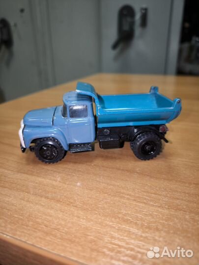 1:43 СССР ЗИЛ ммз 555