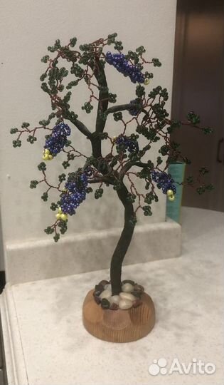 Дерево из бисера