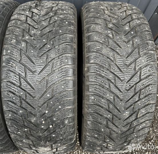 Nokian Tyres Hakkapeliitta 8 SUV 245/60 R18 109T