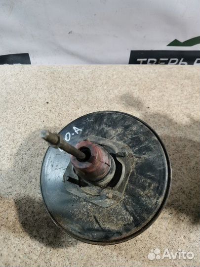 Вакуумный усилитель тормозов Opel Omega A