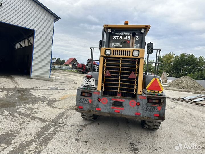 Фронтальный погрузчик Lonking CDM833, 2013