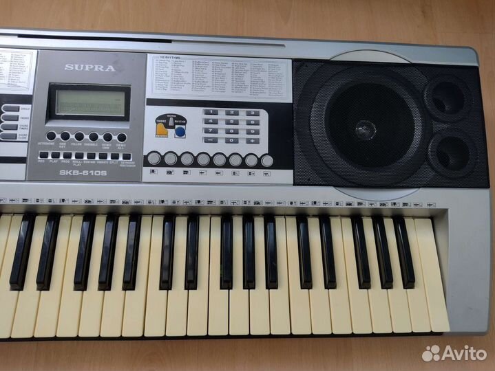 Синтезатор Supra SKB-610S