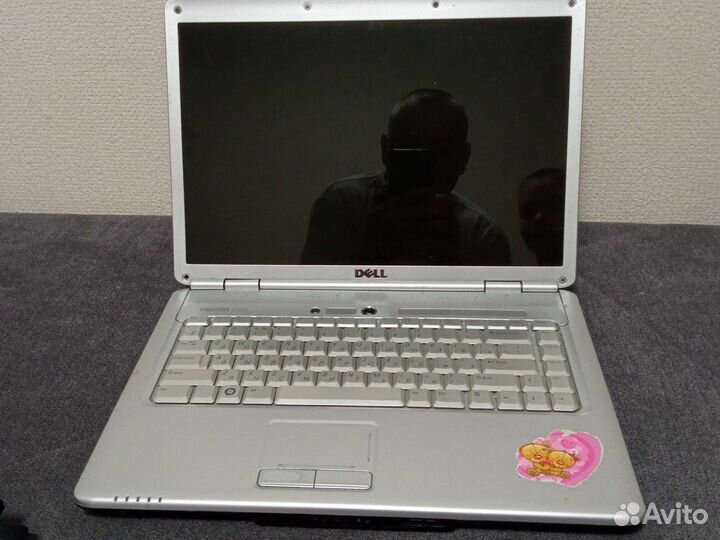 Ноутбук dell inspiron 1525