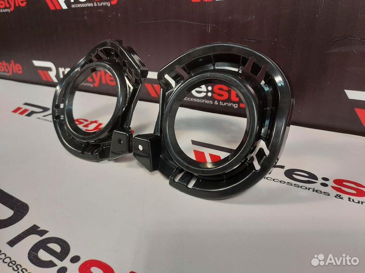 Оправы туманок Toyota Corolla Fielder 161 2м S1520