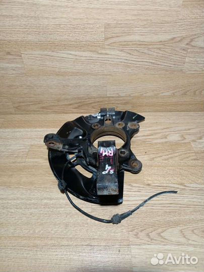 Кулак поворотный правый Kia Sportage 4