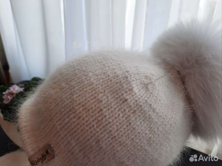 Шапка женская вязаная ручная работа