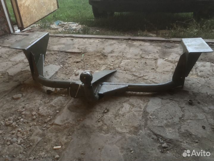 Фаркоп на honda stream rn-6