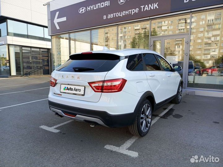 LADA Vesta Cross 1.6 CVT, 2020, 30 000 км