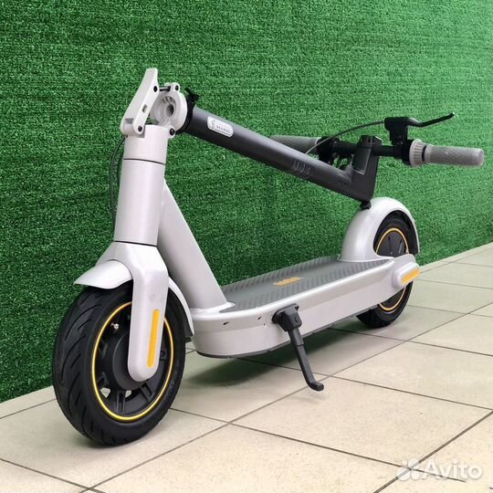Электросамокат Ninebot Max G30LP