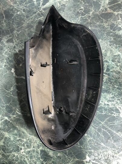 Крышка зеркала Bmw E90
